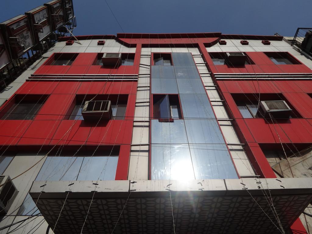 Hotel Milan Deluxe نيودلهي المظهر الخارجي الصورة