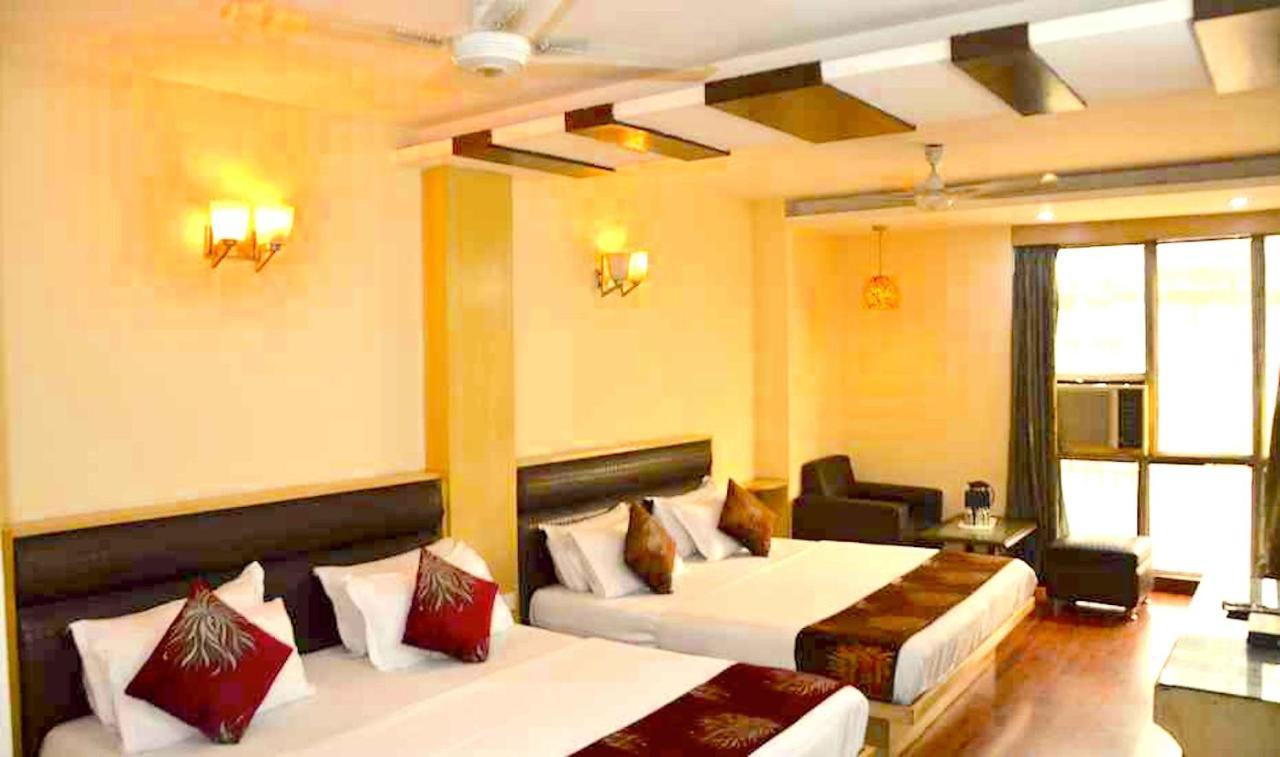 Hotel Milan Deluxe نيودلهي المظهر الخارجي الصورة